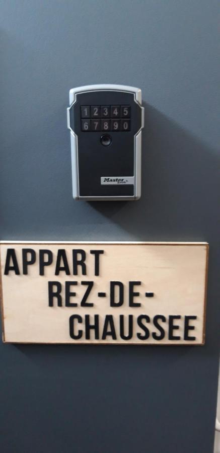 Le Petit Chez Soi Apartment Calais Bagian luar foto