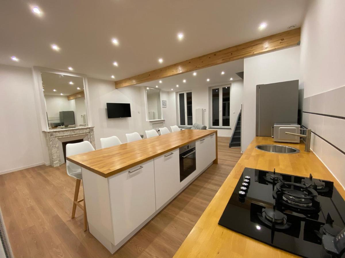 Le Petit Chez Soi Apartment Calais Bagian luar foto