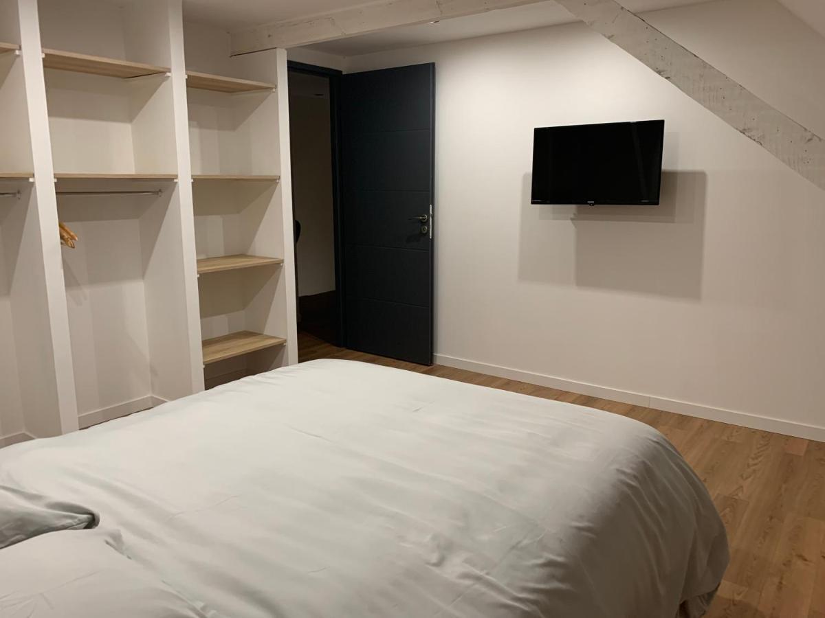 Le Petit Chez Soi Apartment Calais Bagian luar foto
